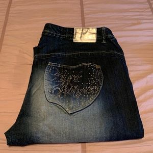 Dereon Jeans Size 22